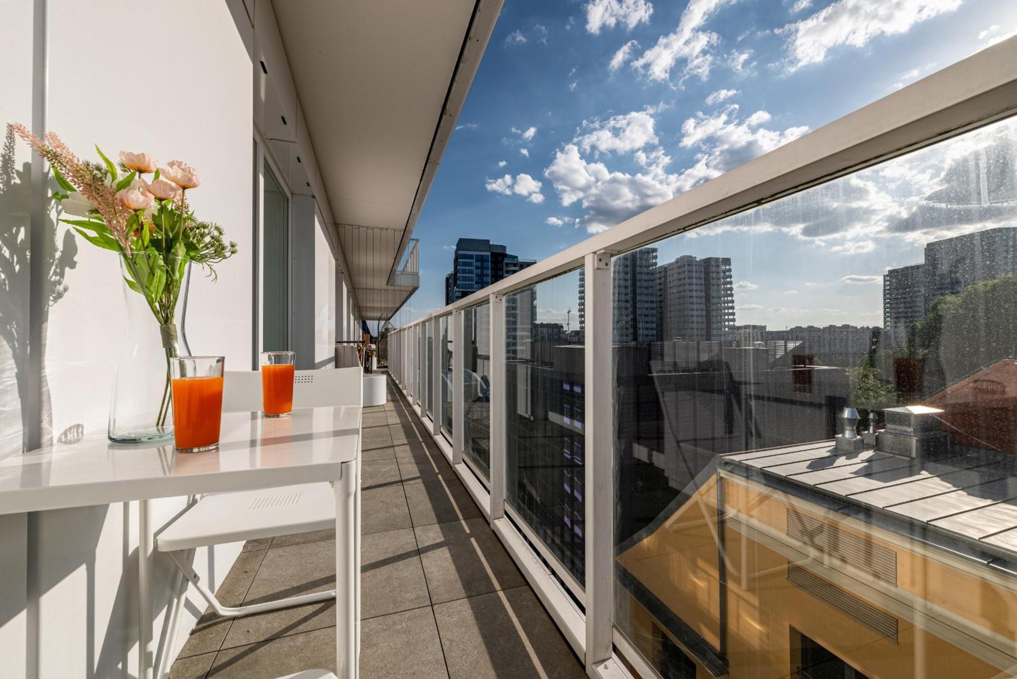 Witolda Riverside Apartments - Balcony, City View - By Rentujemy วรอตซวาฟ ภายนอก รูปภาพ